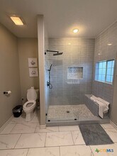 Building Photo - 1832 Canyon Lake Dr