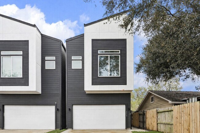 Building Photo - 5318 Wunder Ln
