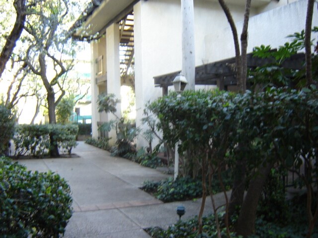 Foto del edificio - 5460 White Oak Ave