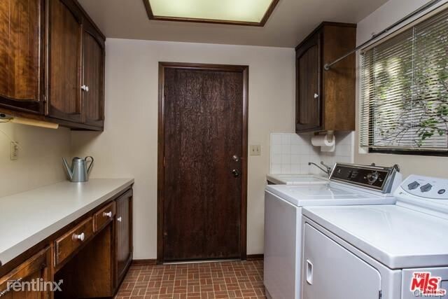 Building Photo - 4 br, 3 bath House - 23025 Humming Bird Way