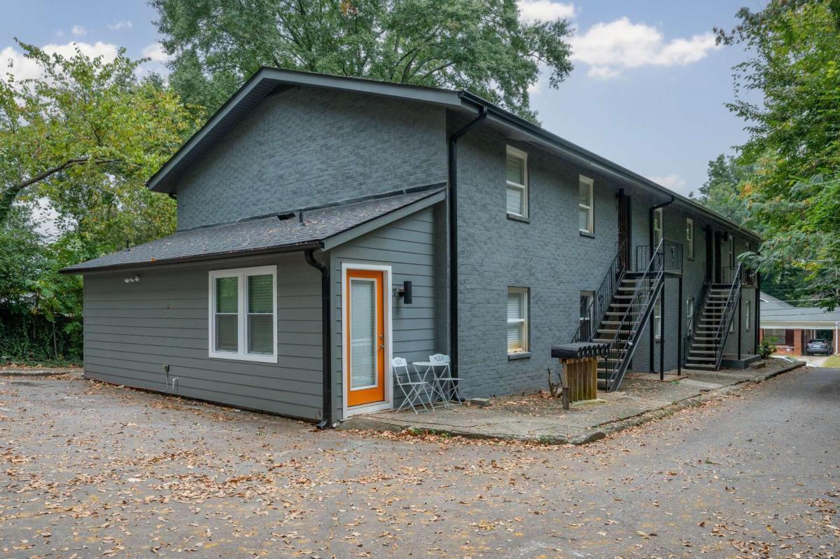 Primary Photo - 1170 Greenwich St SW