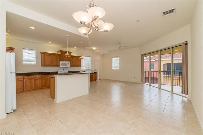 Building Photo - 8721 Piazza Del Lago Cir