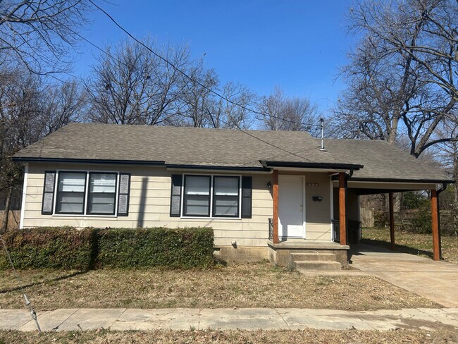 Foto del edificio - 524 W Strawn Ave