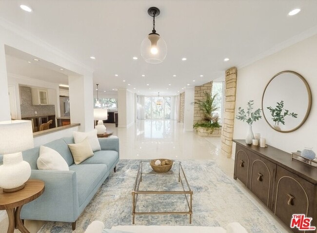 Building Photo - 1743 Stone Canyon Rd