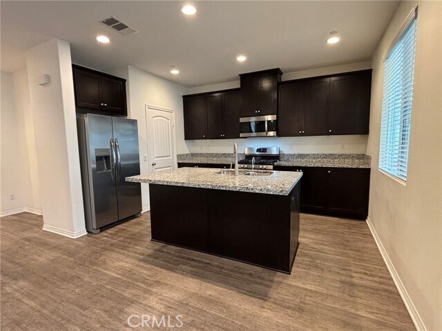 Foto del edificio - 27293 Fielder Rd