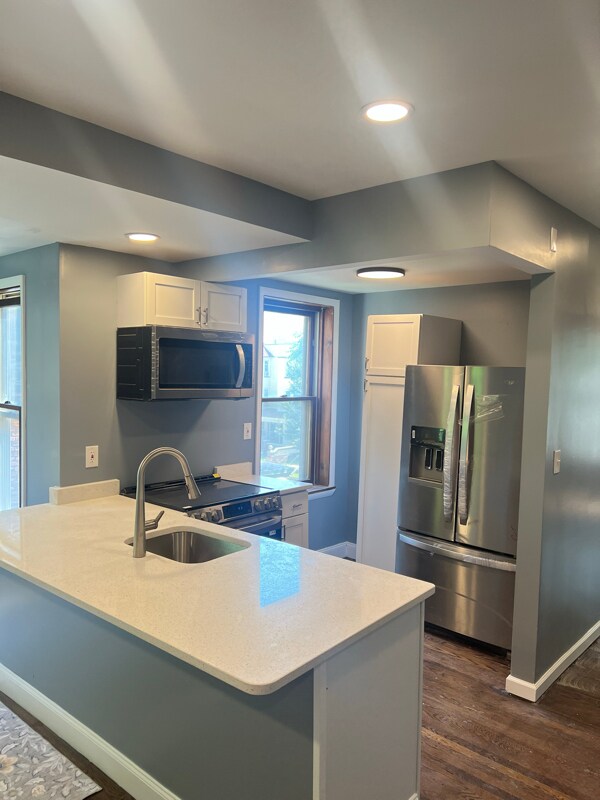 Foto del edificio - 809 N Harrison St