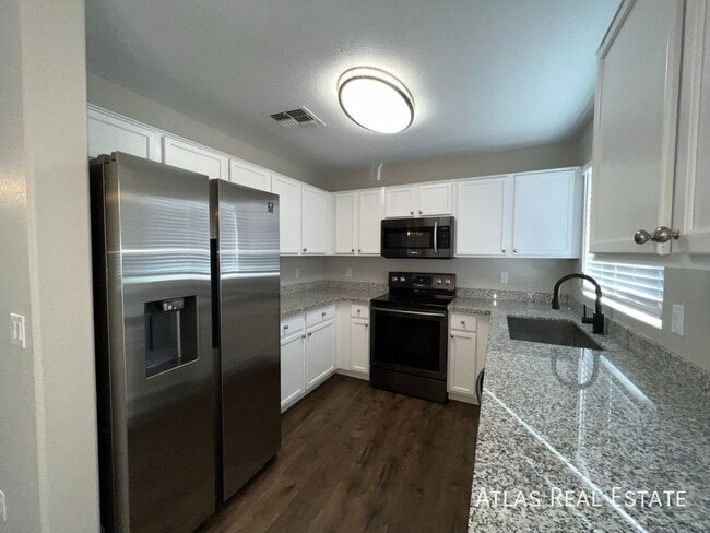 Foto del edificio - 841 E Lamonte St