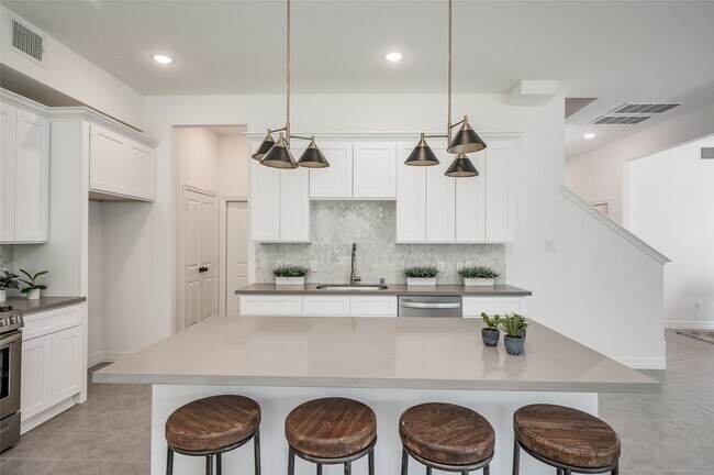 Foto del edificio - 3510 Talia Wood Ct
