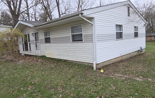 Foto del edificio - 316 E Lynda Dr