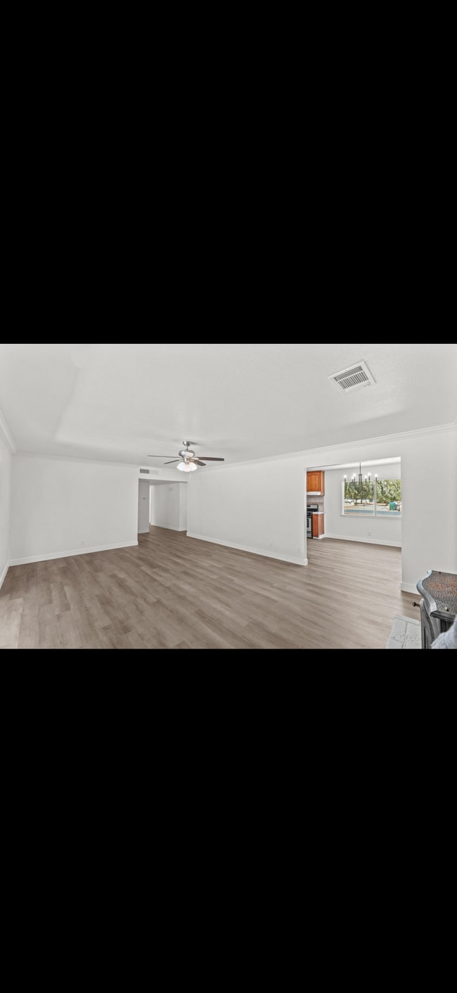 Foto del edificio - 29721 Rd 182