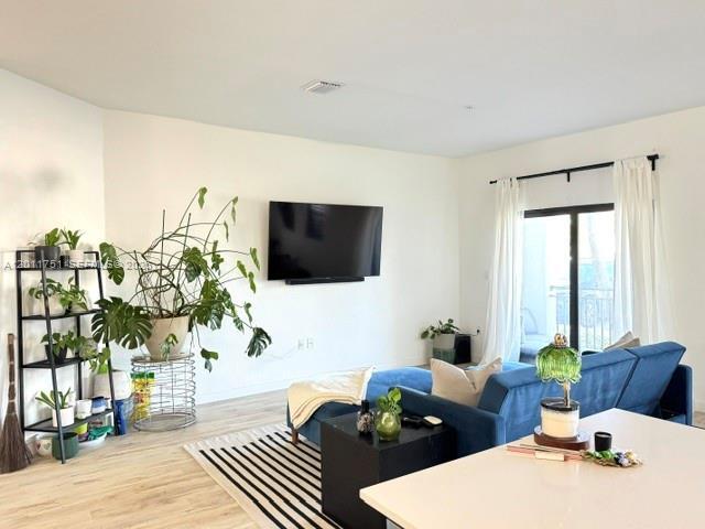 Foto del edificio - 15650 SW 136th St
