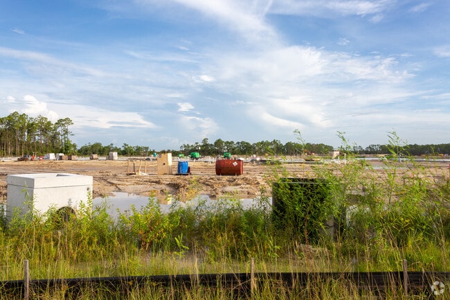 Building Photo - Legacy Gateway Apartments