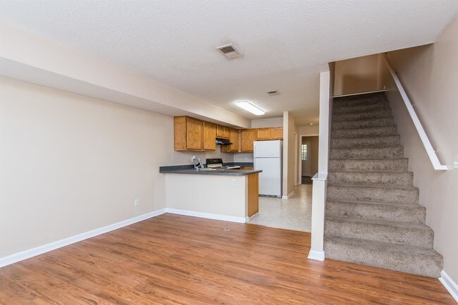 Building Photo - 219 Mousas Way