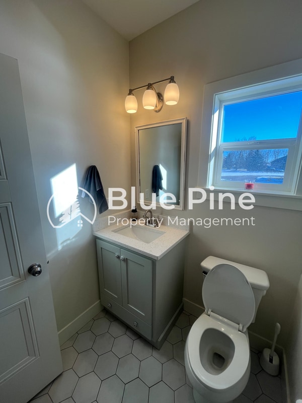 Foto del edificio - 427 N 3836 E