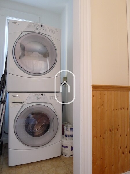 Foto del edificio - 12 Hillside St