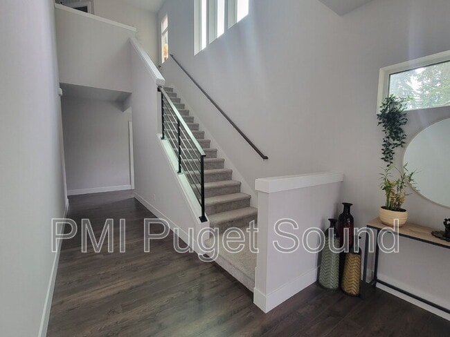 Building Photo - 21705 SE 275th St