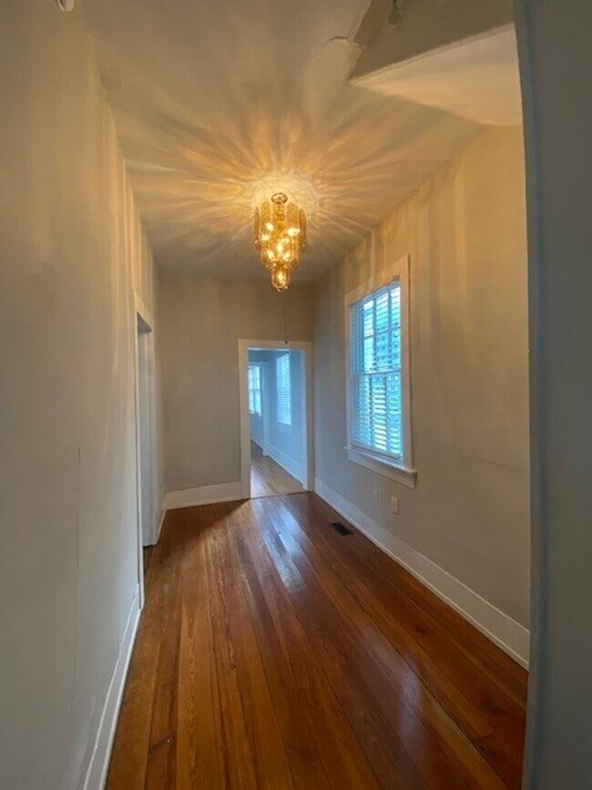 Foto del edificio - Welcome to your new home in Historic Downt...