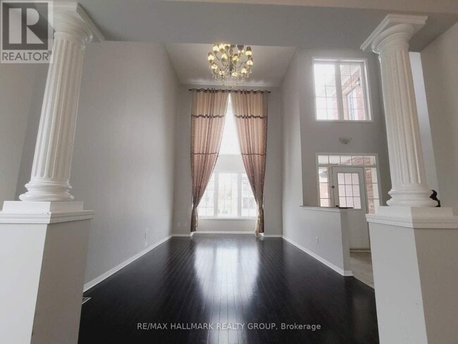 Building Photo - 248 Huntsville Dr