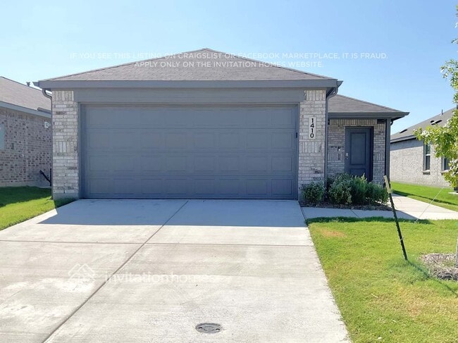 Building Photo - 1410 Merlin Blf St