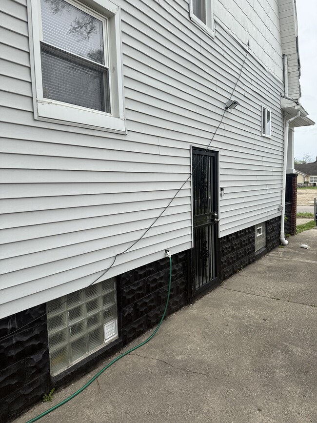Building Photo - 7450 Chalfonte St