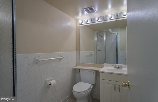 Building Photo - 20307 Grazing Way