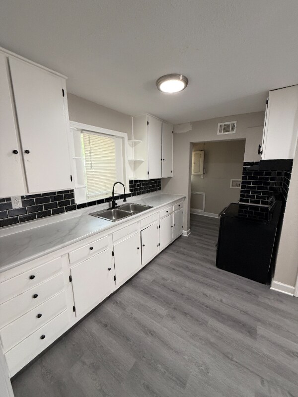 Foto del edificio - 1220 E 80th St