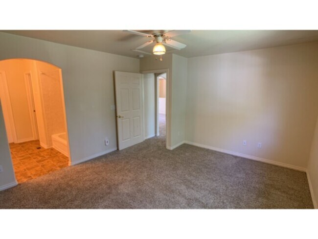 Foto del edificio - Secluded ranch style home near Cheyenne Canyon