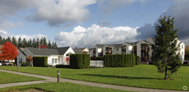 Building Photo - Tualatin Meadows