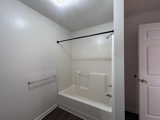 Foto del edificio - 71 Driftwood Cir