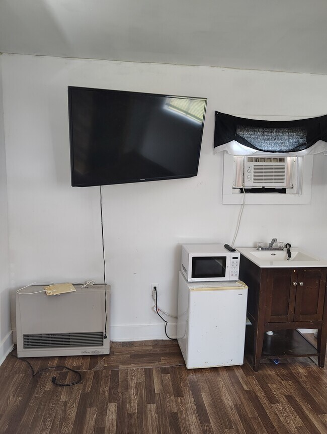 Foto del edificio - 398 Cook Rd