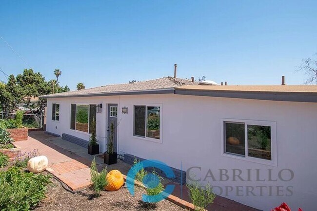 Foto del edificio - 6311 Inman St