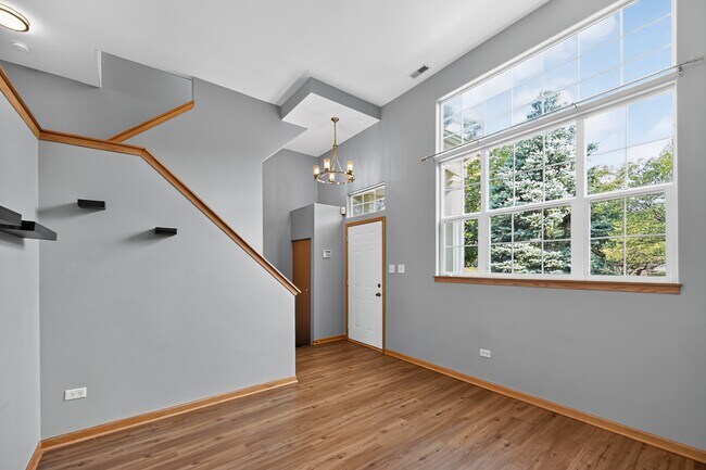 Foto del edificio - 2632 Canyon Dr