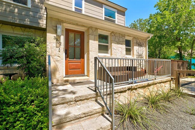 Building Photo - 3902 Willbert Rd