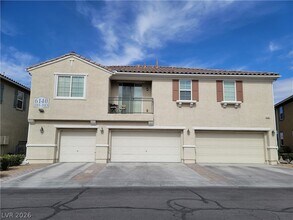 Building Photo - 6140 Pine Villa Ave