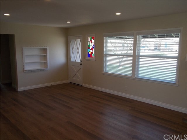 Building Photo - 9934 Bel Air Ave