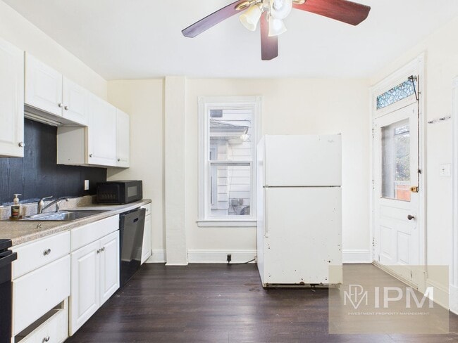 Building Photo - Charming 5 Bedroom, 2 Bath home in Manheim, Pa!