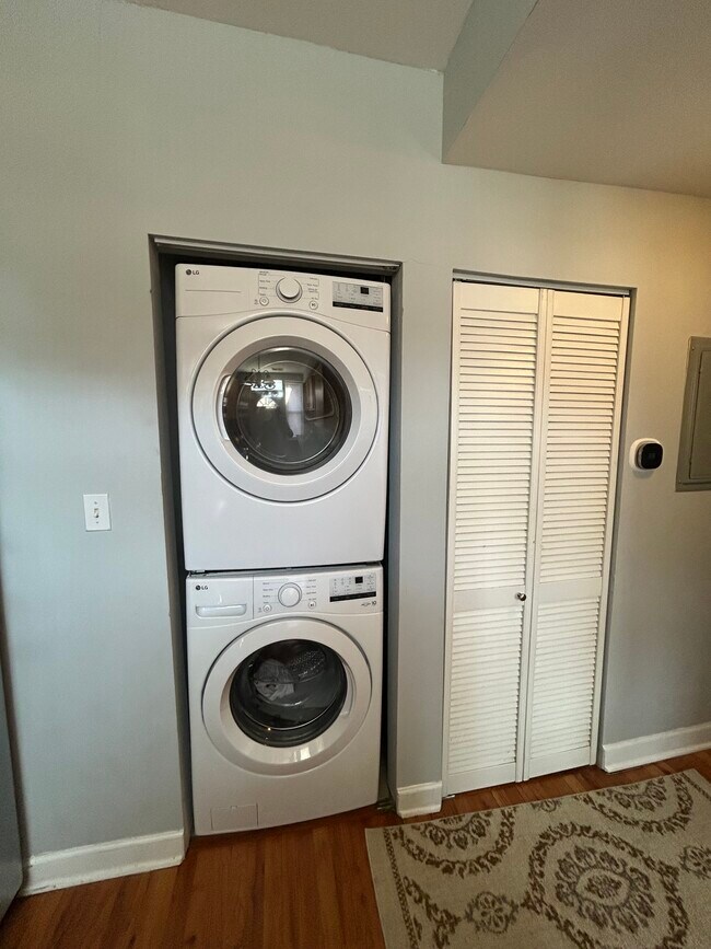 Foto del edificio - 2253 West Rosemont-3