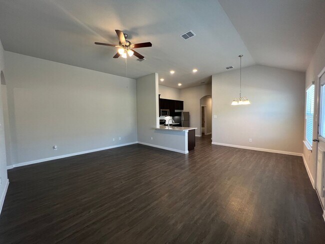 Foto del edificio - Luxury duplex in Seguin!