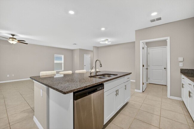 Foto del edificio - 17893 Cloudless Bliss Dr