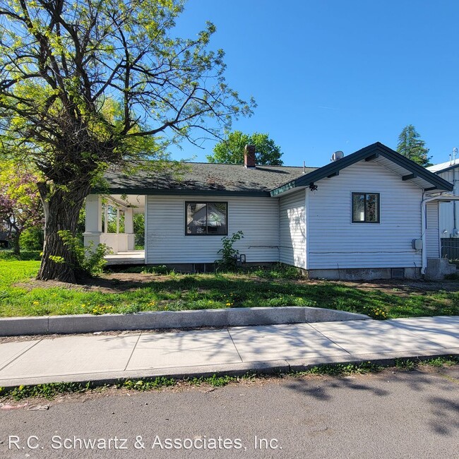 Building Photo - 4 br, 1 bath House - 5227 N Monroe