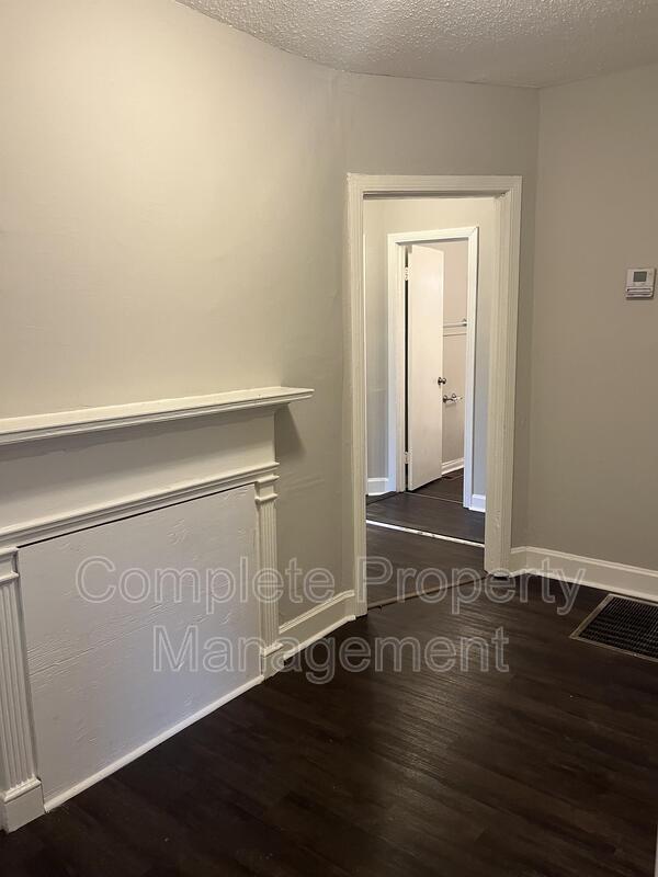 Foto del edificio - 1816 Madison Ave SW