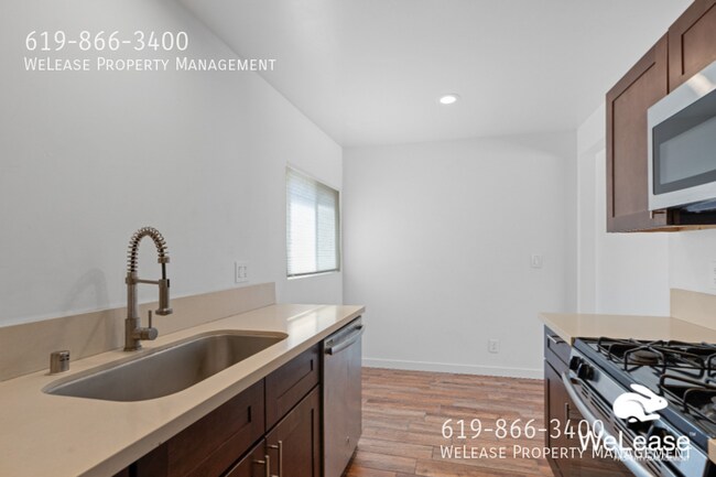Foto del edificio - 1456 Rosecrans St