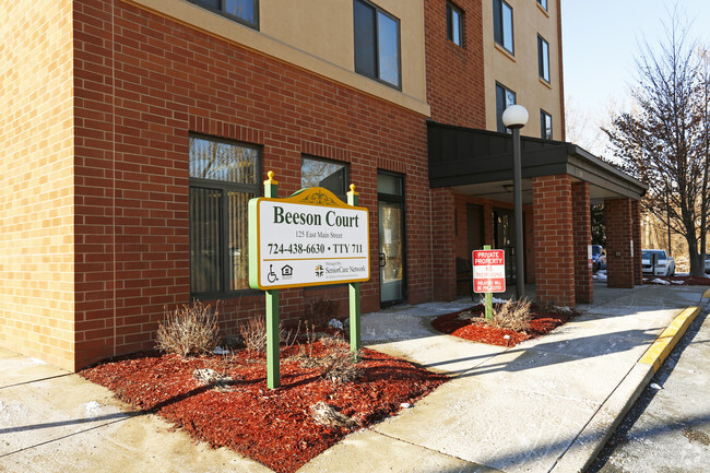 Foto del edificio - Beeson Court