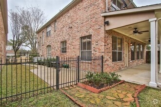 Building Photo - 3126 Monet Dr