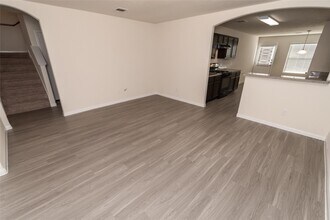 Building Photo - 5606 Plantation Forest Dr