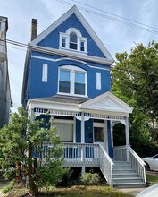 Building Photo - 55 Parker St