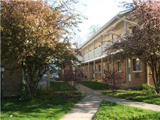 Carriage House Fachada del hotel - Carriage House Apartments