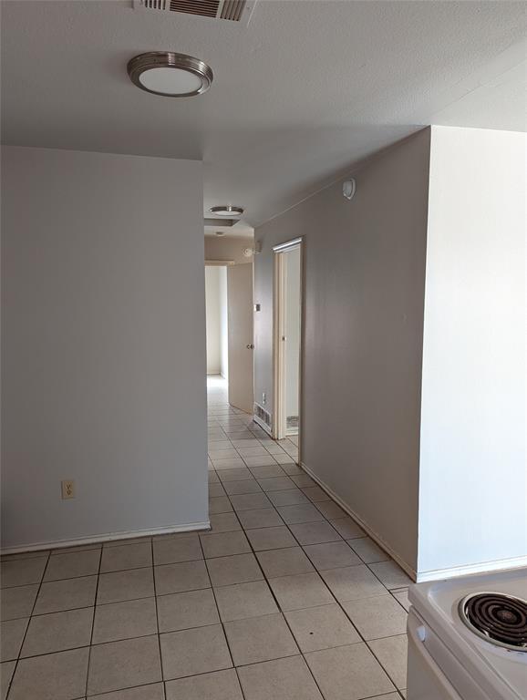 2703 NW 18th St, Fort Worth, TX 76106 Townhome Rentals in Fort Worth