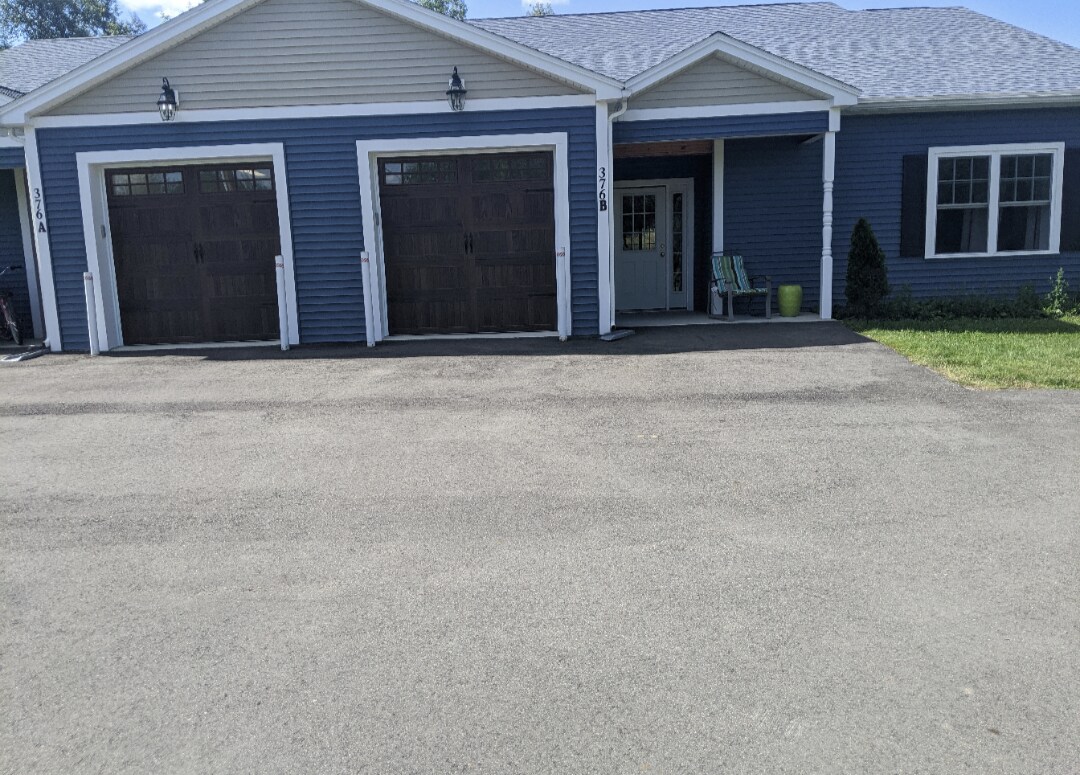 Primary Photo - 376 Sawyer Rd
