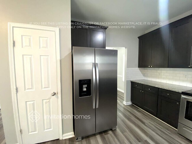 Building Photo - 725 Glade Aster Dr